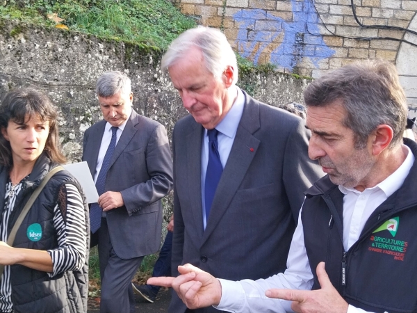 Michel Barnier en visite dans le Rhône