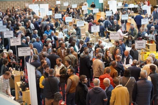 Un marché aux vins de Fleurie ancré et attendu